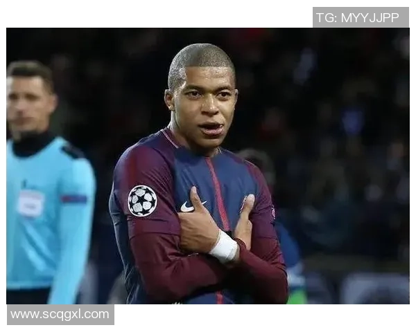 27岁足球明星的辉煌历程与未来展望如何影响年轻一代运动员的梦想与追求